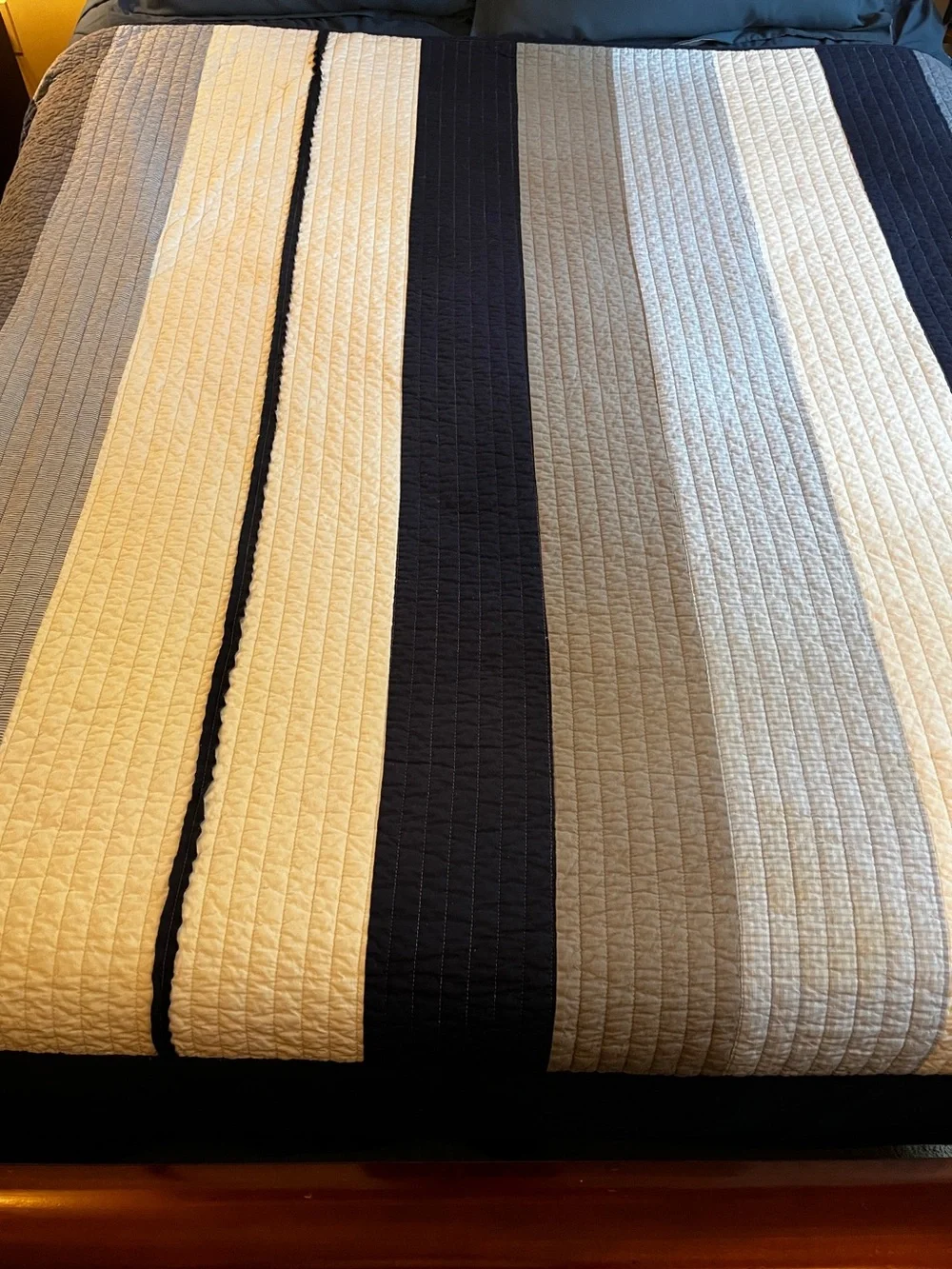 Twin striped quilted coverlet/bedspread